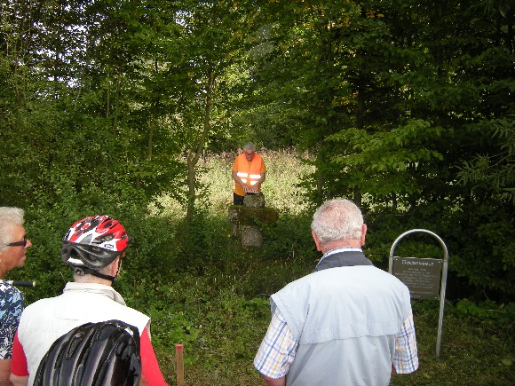 Alfred Wenig erzählt von Niklas Niedermann