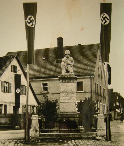 Kriegerdenkmal zur Zeit des III. Reiches